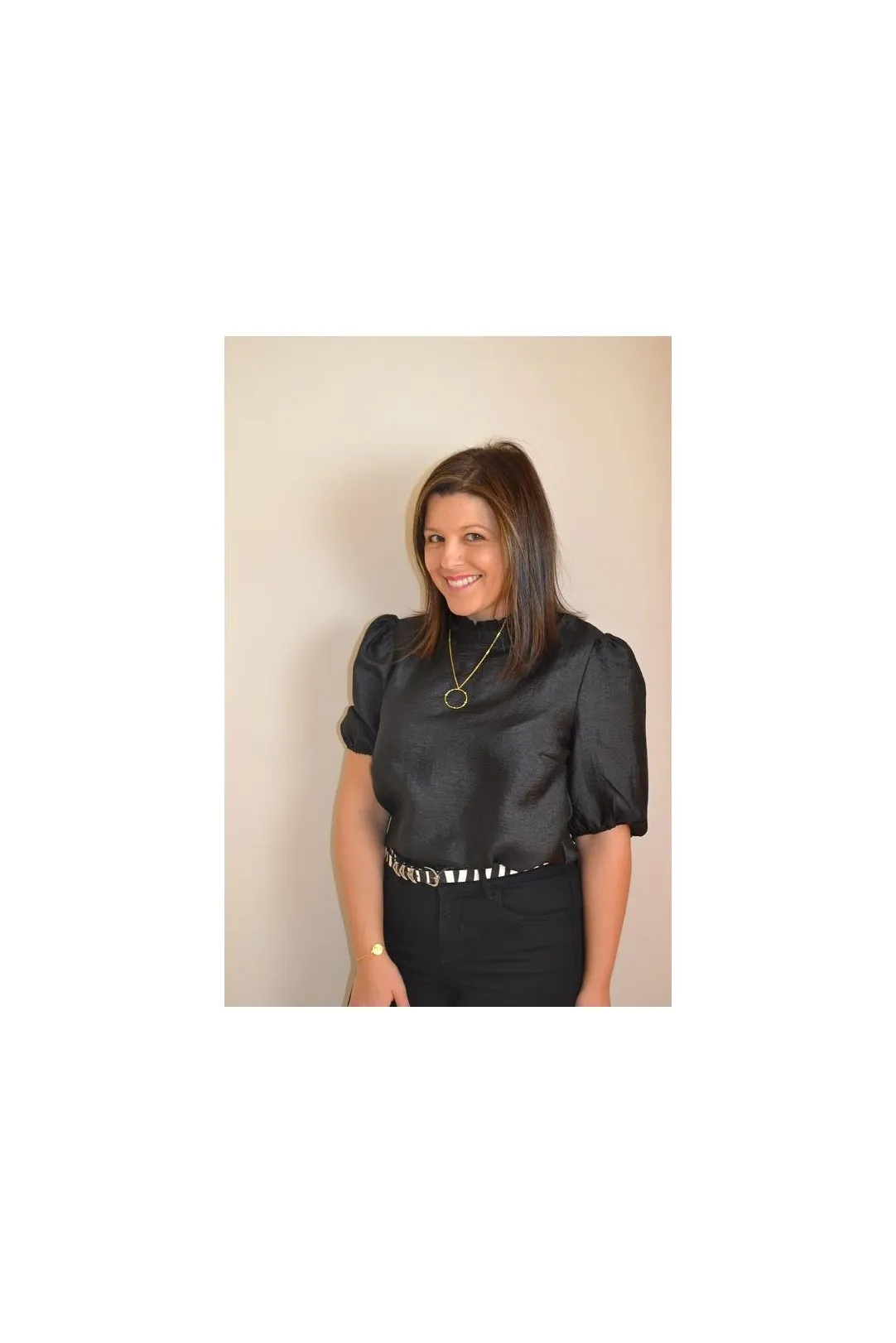 Blusa manga corta Virichter negro