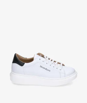 Deportivos bloom&you  IRIS en blanco