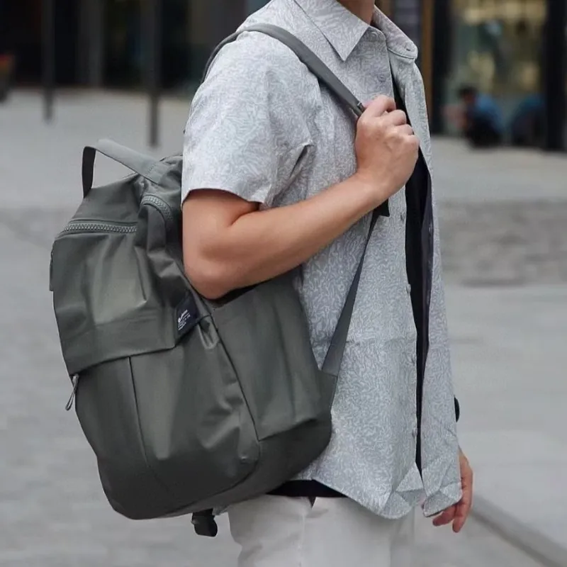 La bolsa de yoga viene de serie con una mochila informal de gran capacidad para el hombro al aire libre.