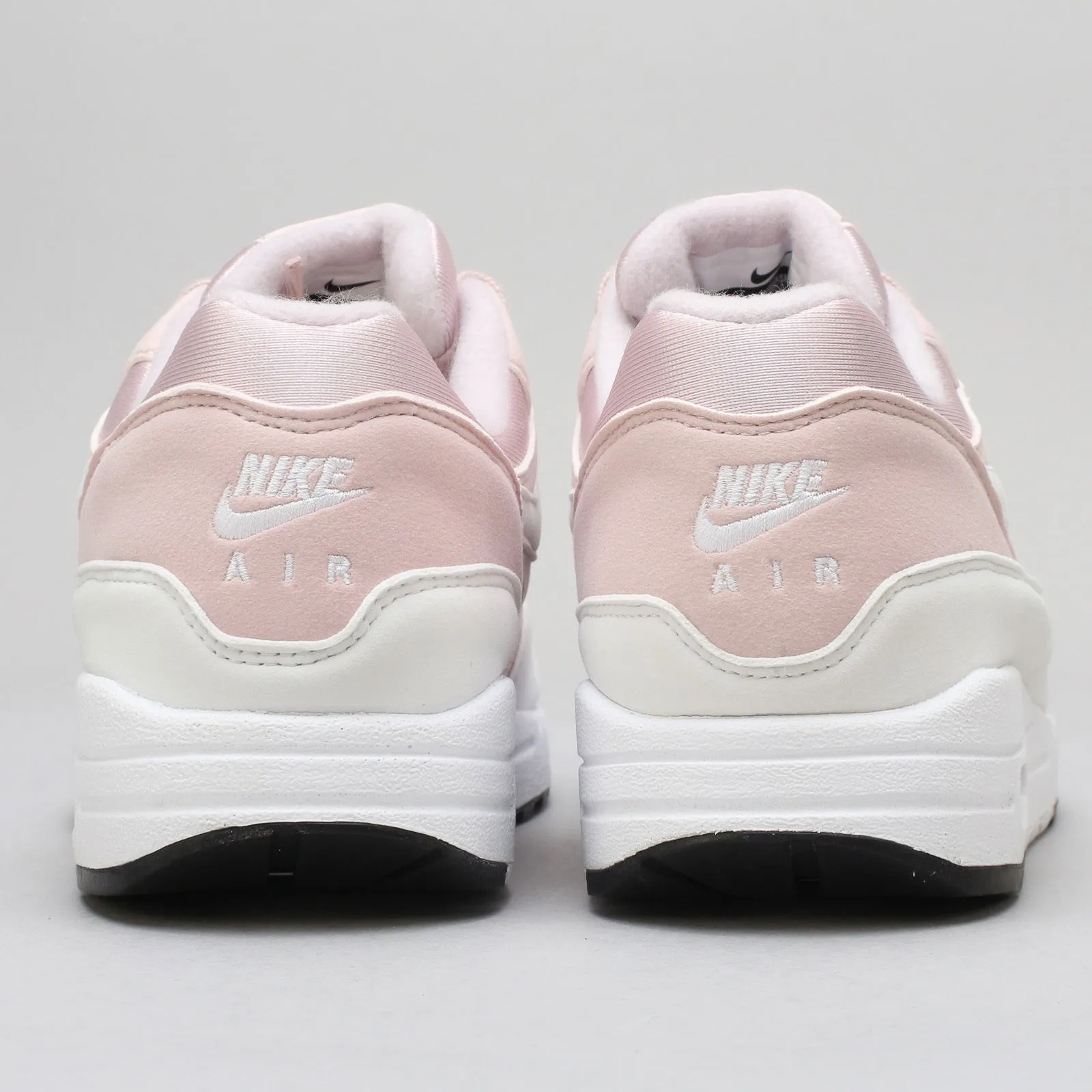 Nike WMNS Air Max 1