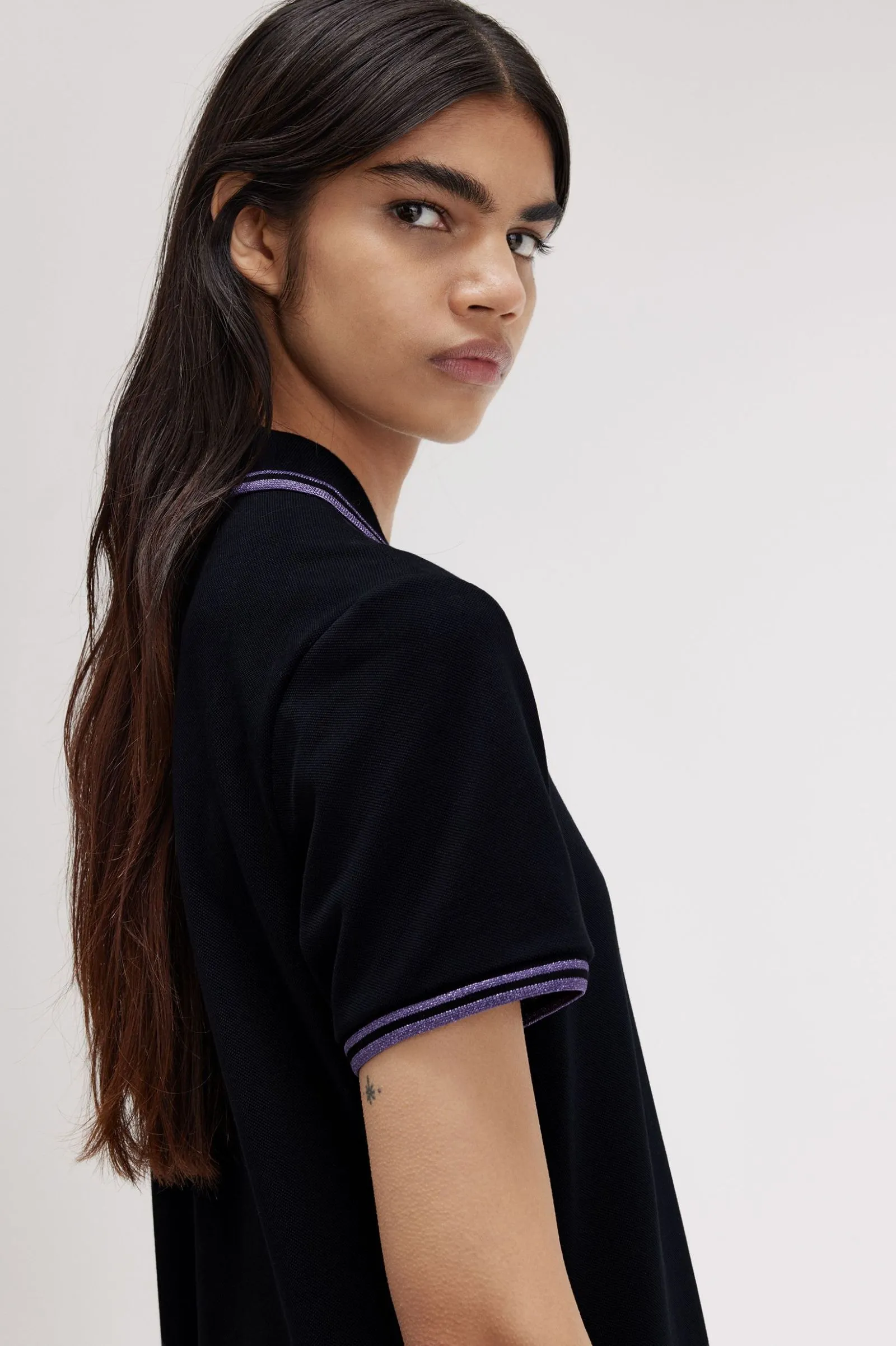 Vestido tipo polo con ribete con dos franjas Fred Perry